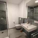 Theodor Og شقة *